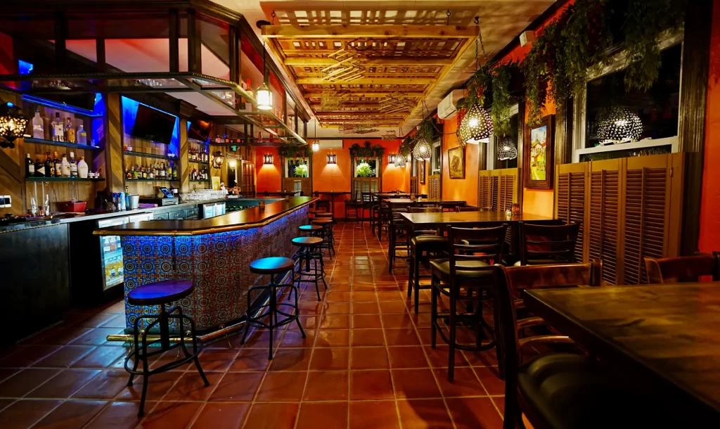 la posada & felix's cantina