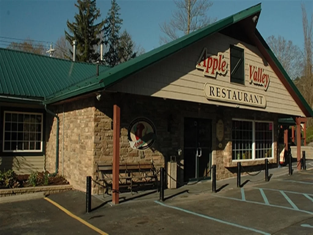 apple valley restaurant